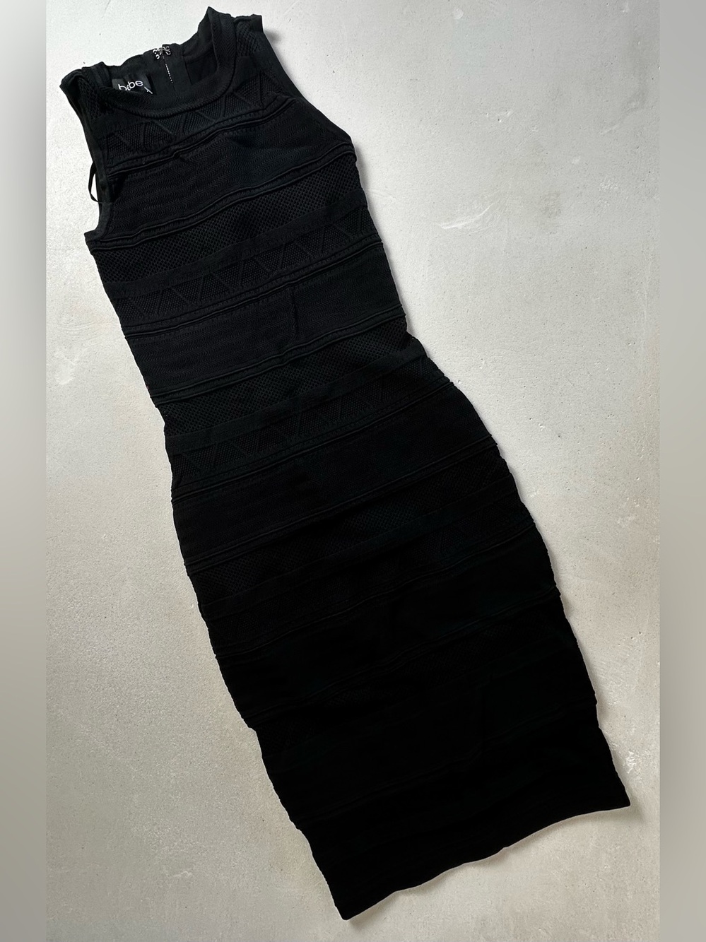 Authentic bebe Black Sleeveless Textured Bodycon Midi Dress